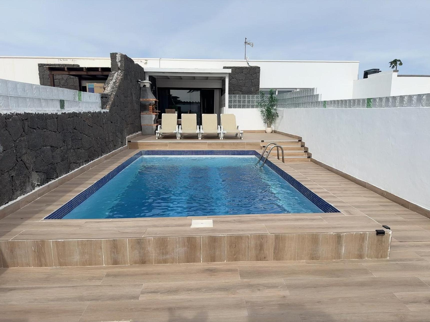 Villa Dani Lanzarote プラヤ・ブランカ エクステリア 写真